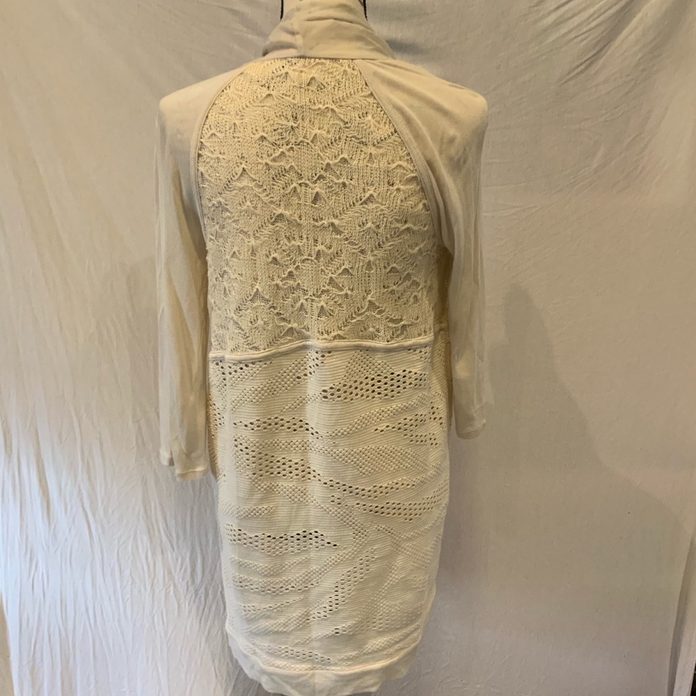 EUC-Chico’s off white quarter sleeve cardigan - Picture 2 of 3